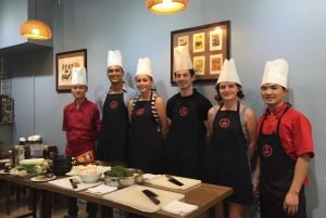 Hanoi - en dag Marknadstur i gamla kvarteren och matlagningskurs med måltid