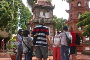 Tour di mezza giornata in bicicletta del Quartiere Vecchio e del Delta del Fiume Rosso di Hanoi