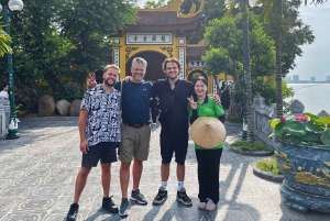 Tour di mezza giornata in bicicletta del Quartiere Vecchio e del Delta del Fiume Rosso di Hanoi