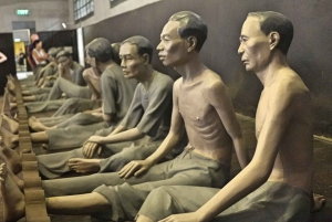 Hanoi Old Quarter & Red River Delta Cycling Half Day Tour