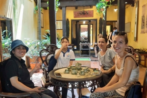 Hanoi: Old Quarter walking Tour | Free Private Tour Guide