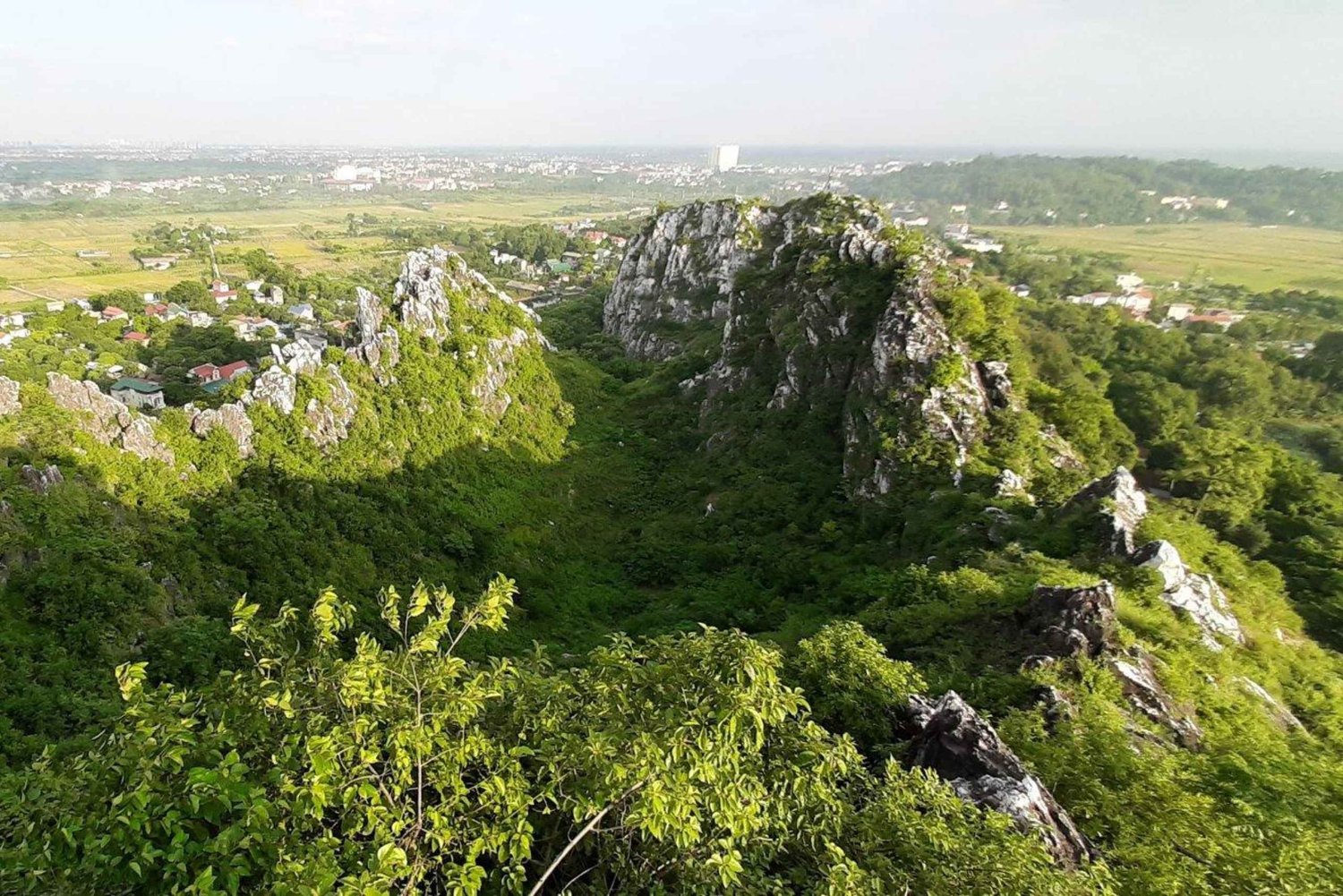 Hanoi: Phu Vinh Bamboo Village & Tram Mountain Relic Complex
