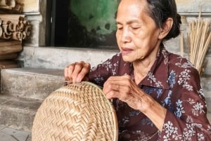 Hanoi: Phu Vinh Bamboo Village & Tram Mountain Relic Complex