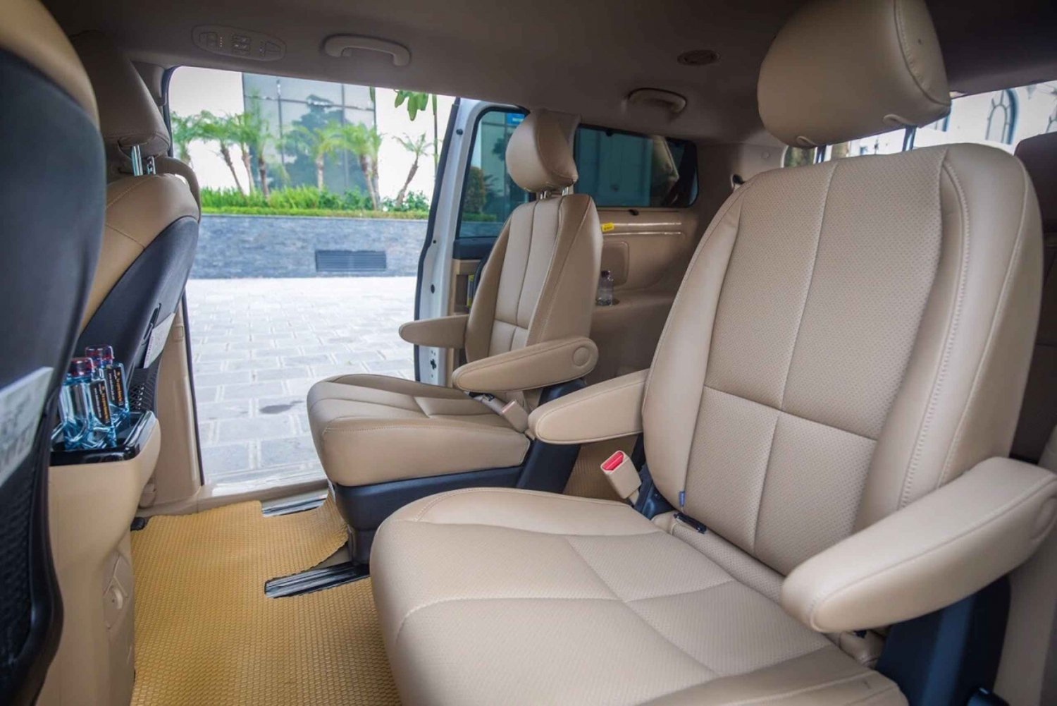 Hanoi: Private Airport Transfer to/from Ninh Binh