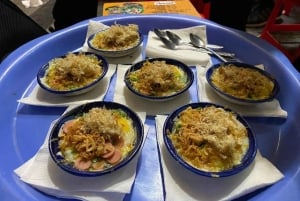 Hanoi: Private Food Tour and Train Street Experience