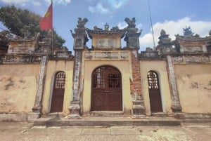 Hanoi’s Heritage: Nom Ancient Village and Dong Ho Folk Art