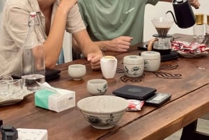 Hanói: Workshop de café salgado: desperta os teus sentidos com 6 bebidas