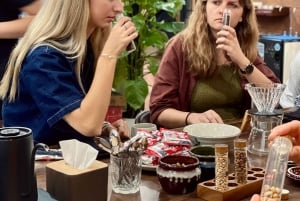 Hanói: Workshop de café salgado: desperta os teus sentidos com 6 bebidas