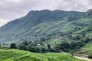 Hanoi: Sapa 2-daagse trektocht met Cat Cat en Fansipan piek