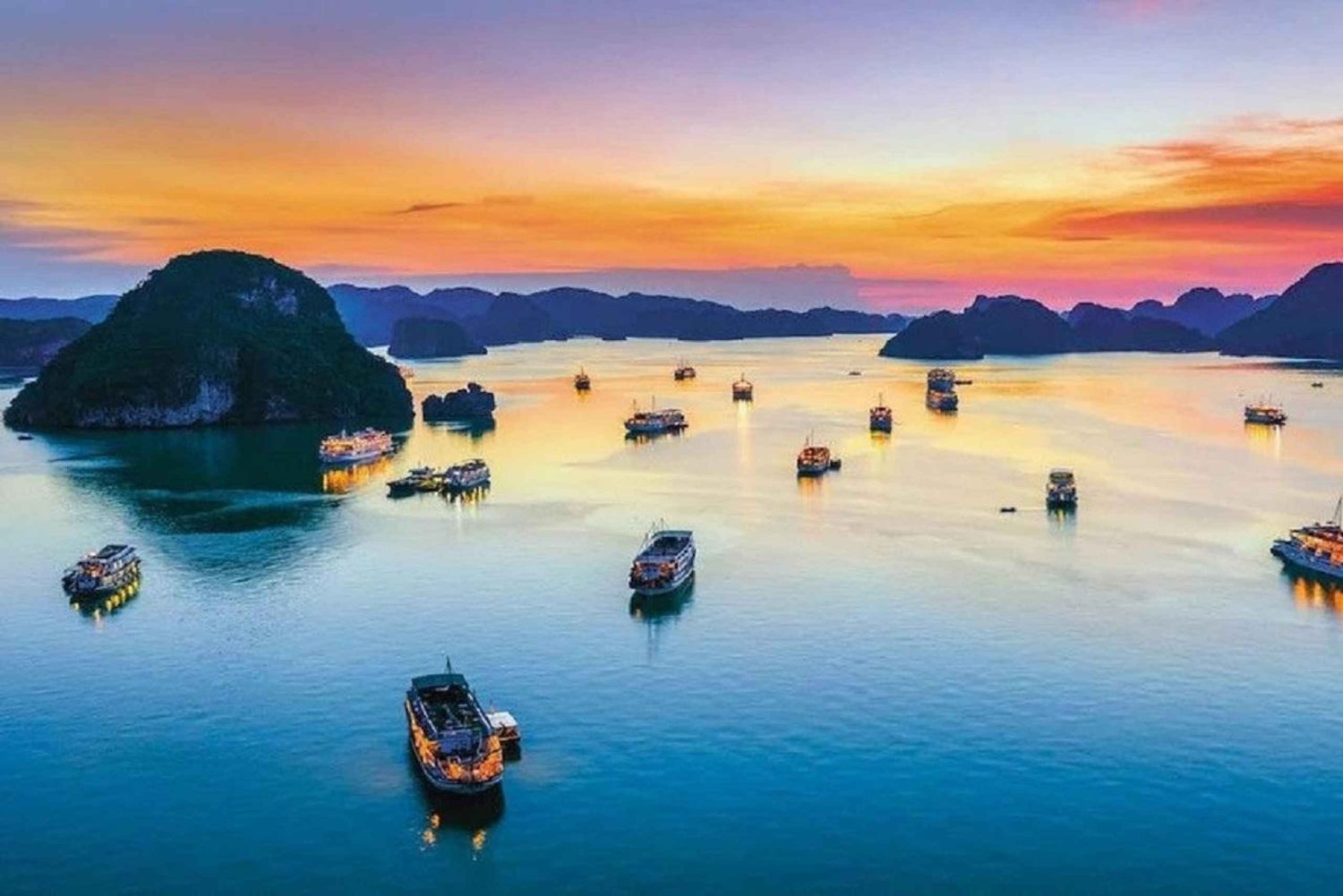 Hanoi: Sapa, Fansipan, and Halong Bay 5-Day Tour