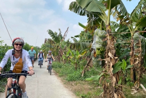 Hanoi Scooter Tour: Banana Island & Hidden Gem & Local Food