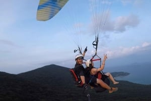 Hanoi Sky Tour: Han Hanoi: Paragliding