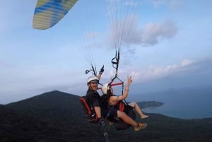 Tour du ciel de Hanoi : Parapente