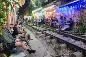 Hanói: Tour gastronómico de rua com a rua do comboio e o bairro antigo