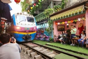 Hanoi: Culinaire tour met Train Street & verborgen steegjes