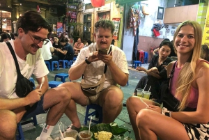 Hanoi Street Food Tour with Train Street - Small Group