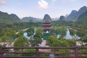 Hanoi: Tam Chuc grootste pagode ter wereld of hoed en wierook