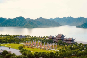 Hanoi: Tam Chuc grootste pagode ter wereld of hoed en wierook