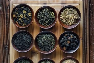 Hanói: ceremonia del té, clase de cocina y tradiciones familiares