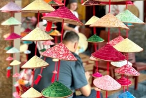 Hanoi: Thang Nghiemin pagoda tai suitsukkeiden kylä ja hattukylä