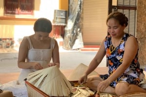 Hanoi: Thuong Mao -puusepänkylä tai hattujen ja suitsukkeiden kylä