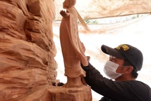 Hanoi: Thuong Mao -puusepänkylä tai hattujen ja suitsukkeiden kylä