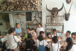 Hanói: Aldeia de Pentes de Chifre Thuy Ung ou Aldeia de Chapéus e Incenso