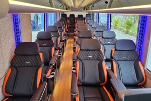 Hanoi: Transfer till/från Ha Long med Daily Luxury Limousine