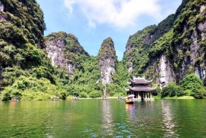 Hanoi: Trasferimento da o per Ninh Binh giornaliero in autobus limousine