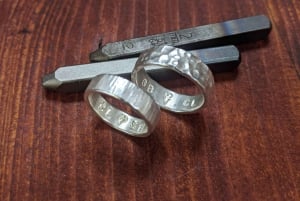 Hanoi: Taller de fabricación de ANILLOS de plata únicos