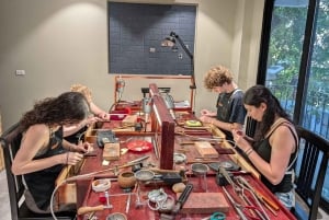 Hanoi: Taller único de fabricación de ANILLOS/COLGANTES de plata