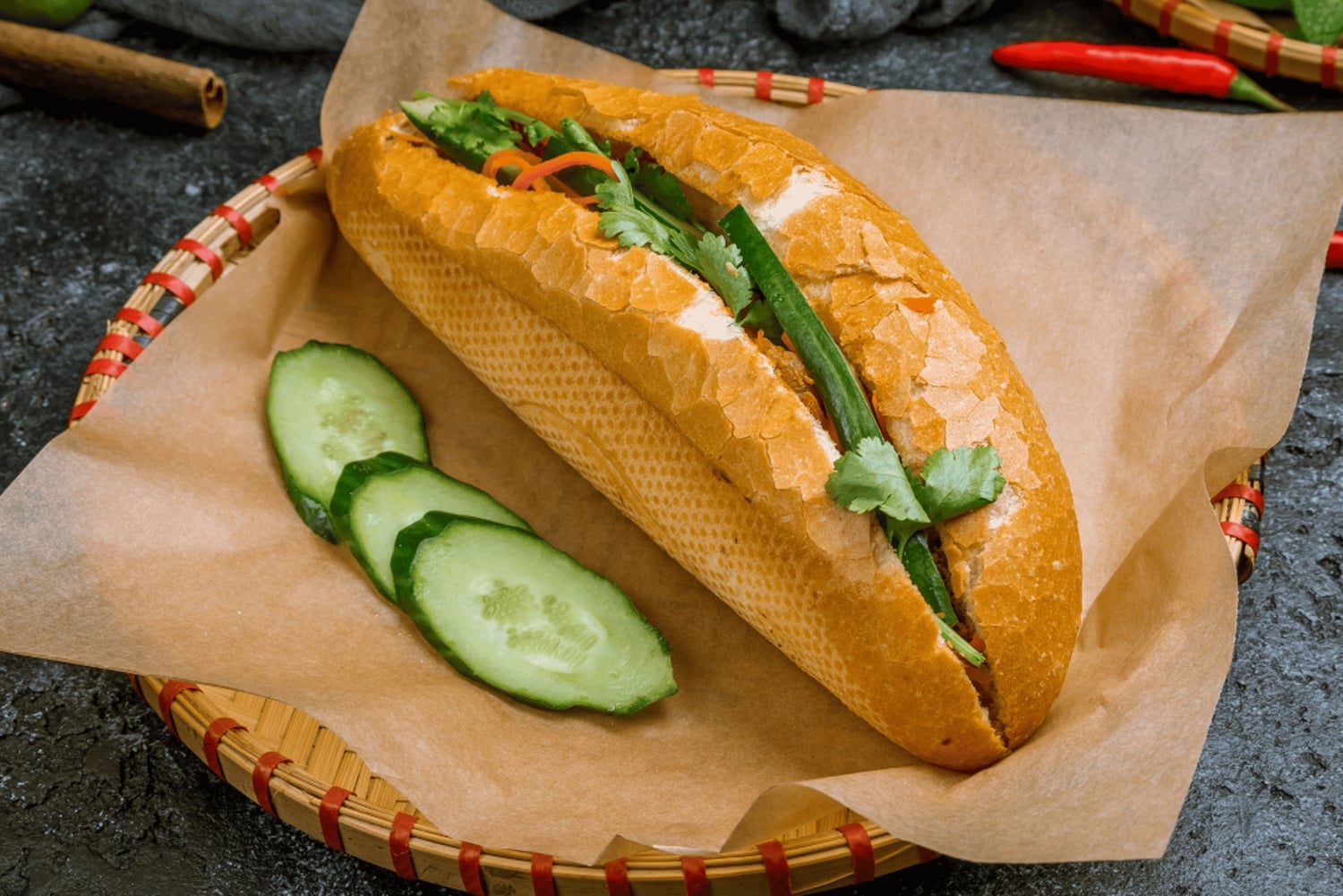 Tour gastronomico vegano di Hanoi e tour in treno