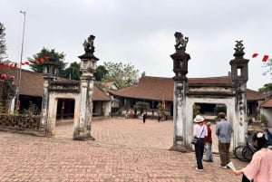 Hanoi Viet Phu Thanh Chuong oder Weihrauchdorf & Hutdorf