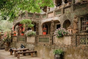 Hanoi Viet Phu Thanh Chuong oder Weihrauchdorf & Hutdorf