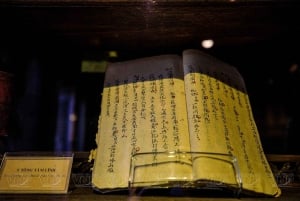 Hanoi Viet Phu Thanh Chuong oder Weihrauchdorf & Hutdorf