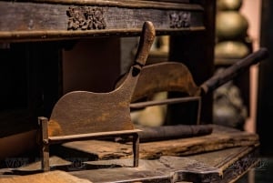 Hanoi Viet Phu Thanh Chuong oder Weihrauchdorf & Hutdorf