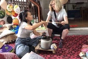 Hanoi Viet Phu Thanh Chuong oder Weihrauchdorf & Hutdorf