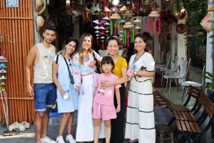 Hanoi Viet Phu Thanh Chuong oder Weihrauchdorf & Hutdorf