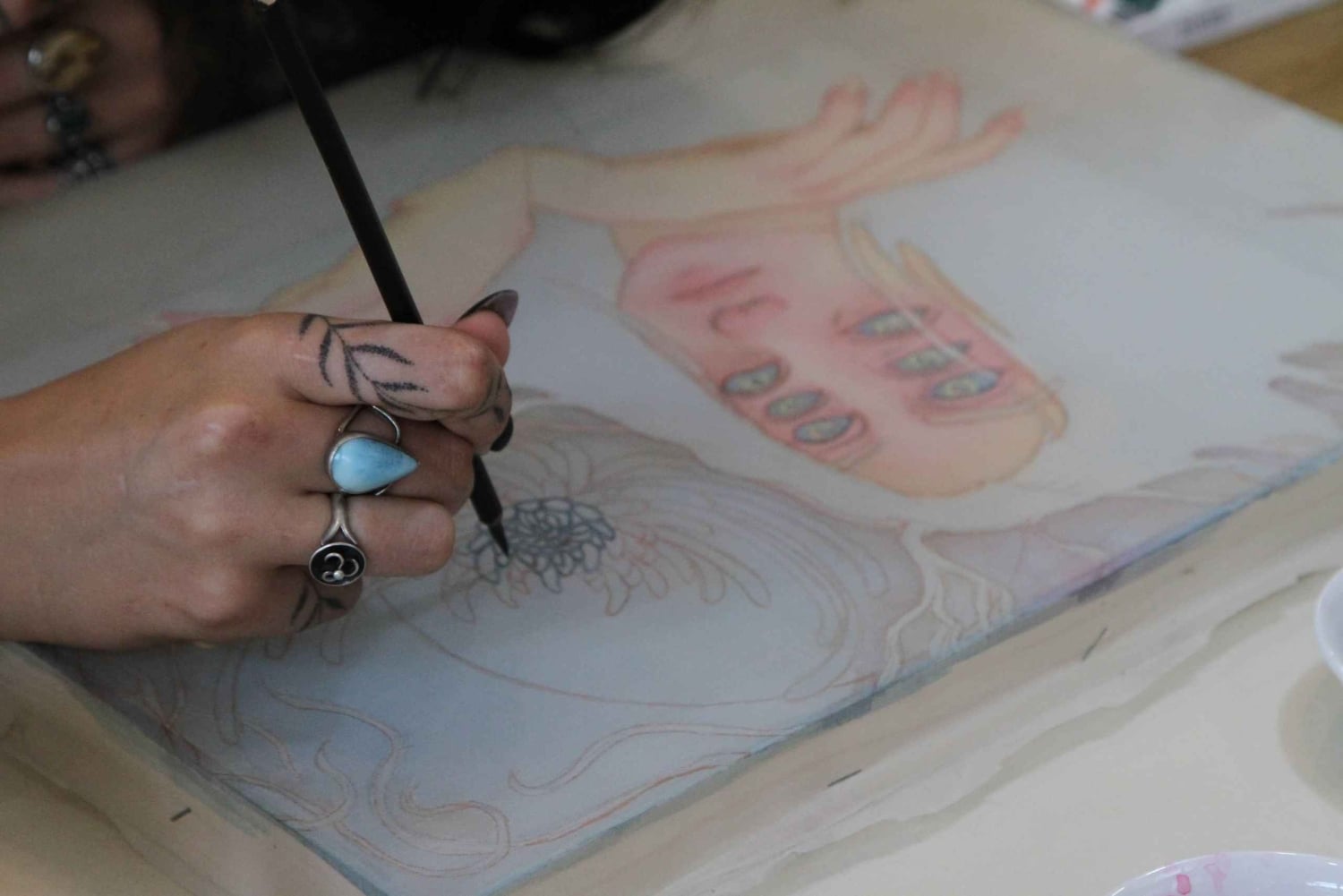 Hanoi: Vietnamese Silk Painting Workshop with Tea