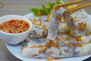 Hanoi: Vietnamese Street Food Tour with Local Guide
