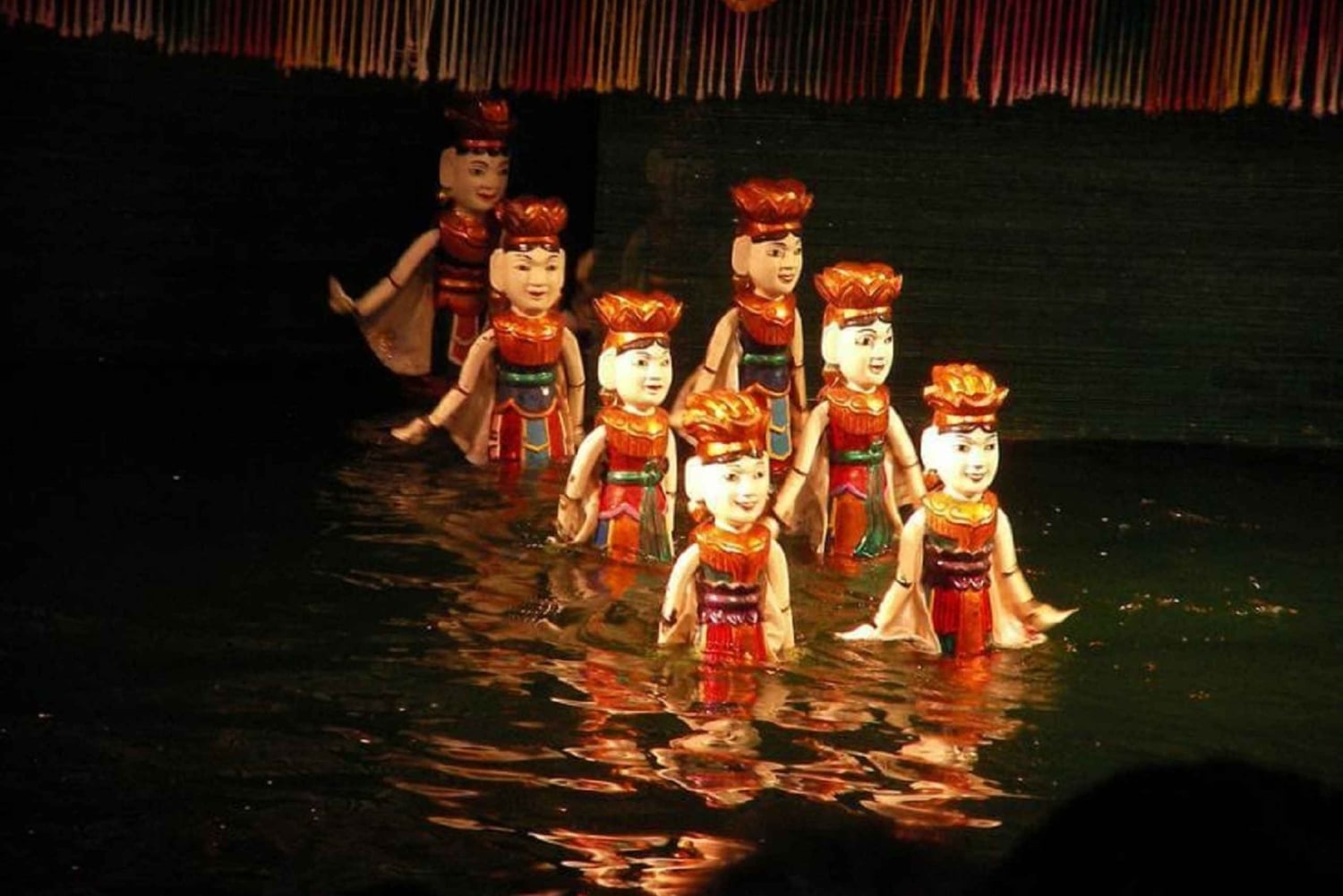 Hanoi: Ticket de entrada para el Espectáculo de Marionetas Acuáticas con añadido de entrega en hotel