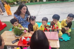 Hanoi: tour del villaggio delle statuette di Xuan La e della pagoda di Dau con pranzo