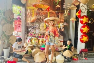 Hanoi: Incense Village, Hat, and Lacquer Artisanal Tour