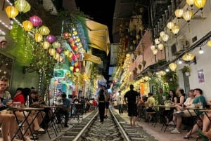 Hanoi: Incense Village, Hat, and Lacquer Artisanal Tour