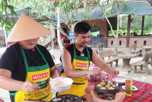 HCM: Authentic Mekong Delta - Boat, TukTuk, Khot Cake Making