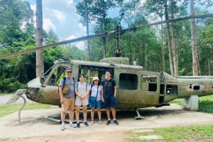 HCMC: Cu Chi-tunnelerne og rispapirbyen – tur med en lille gruppe