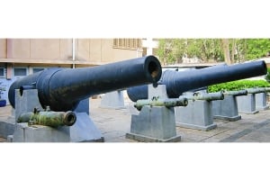 Ho Chi Minh: Private Botanical Garden, Waterbus & Landmarks