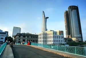 Ho Chi Minh: Private Botanical Garden, Waterbus & Landmarks