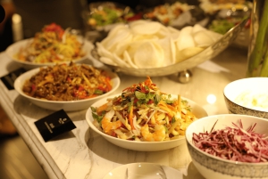 HCMC: Waterpoppenshow en luxe dinerrondvaart