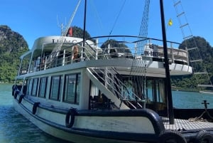 Eventyr i den skjulte Halong-bugt: huler, landsbyer og kajak